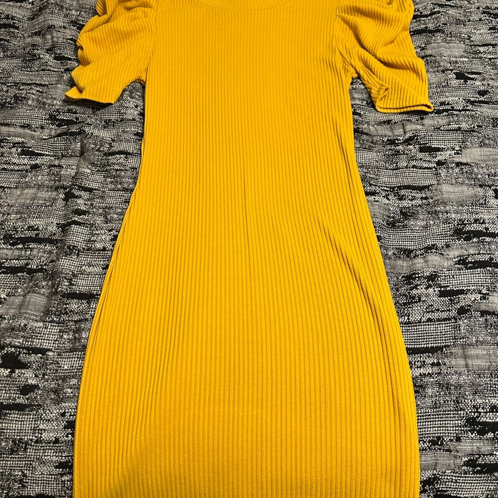 Iris Yellow Ribbed Puff Sleeve Midi Dress